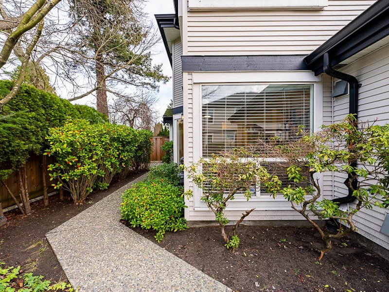 16 - 4748 54a Street, Delta BC V4K 3P1