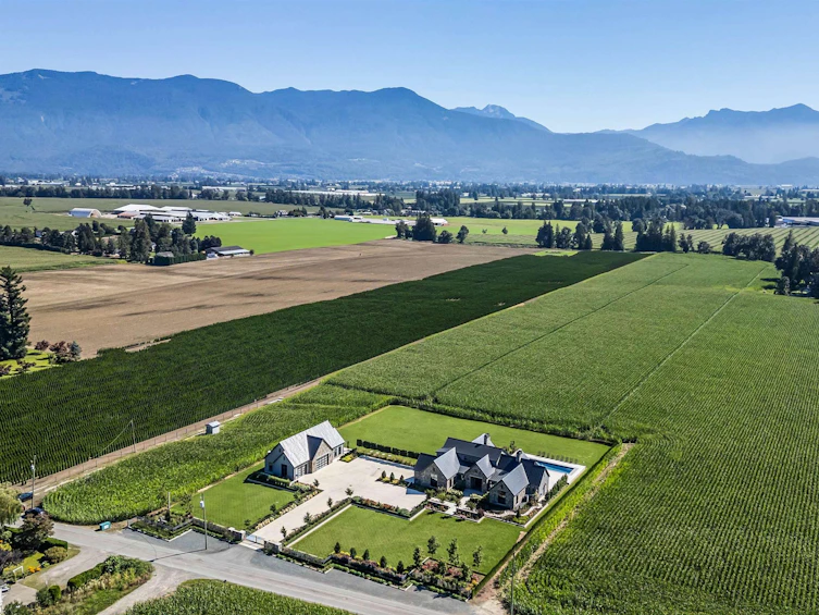 48150 Kitchen Hall Road, Chilliwack, BC, V2P 6H5 - 40