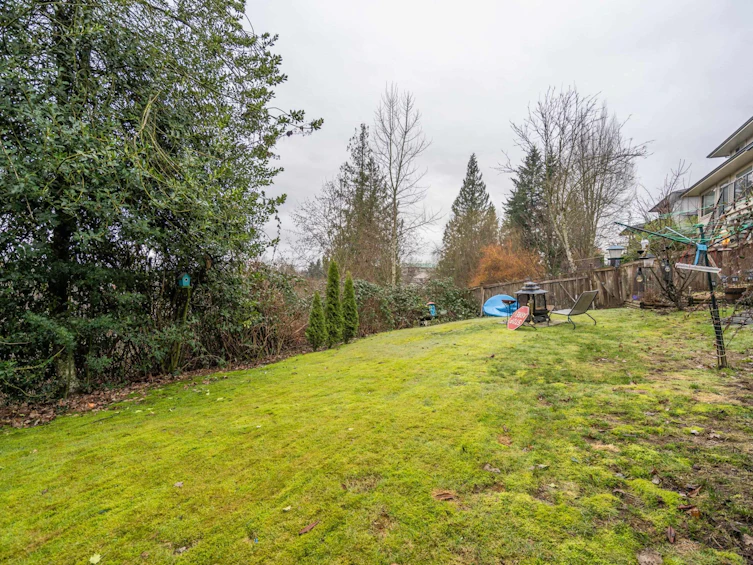 22762 Gilley Avenue, Maple Ridge, BC, V2X 2G2 - 7