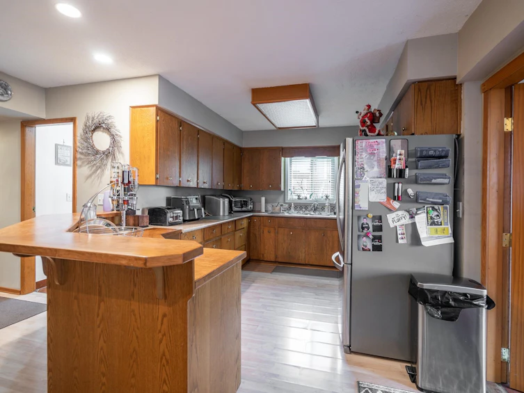 22762 Gilley Avenue, Maple Ridge, BC, V2X 2G2 - 11