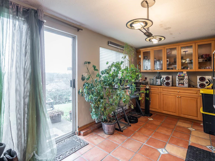 22762 Gilley Avenue, Maple Ridge, BC, V2X 2G2 - 14