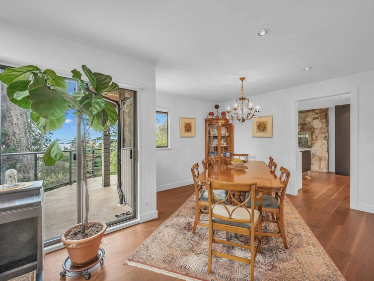 5312 Marine Drive, West Vancouver, BC, V7W 2P8 - 11