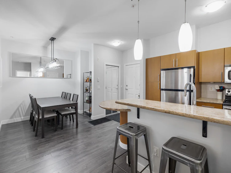 206-2478 Shaughnessy Street, Port Coquitlam, BC, V3C 0A1 - 6