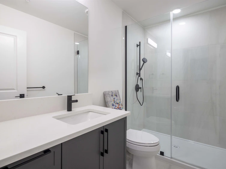 310-3480 146a, Surrey, BC, V4P 0H6 - 19