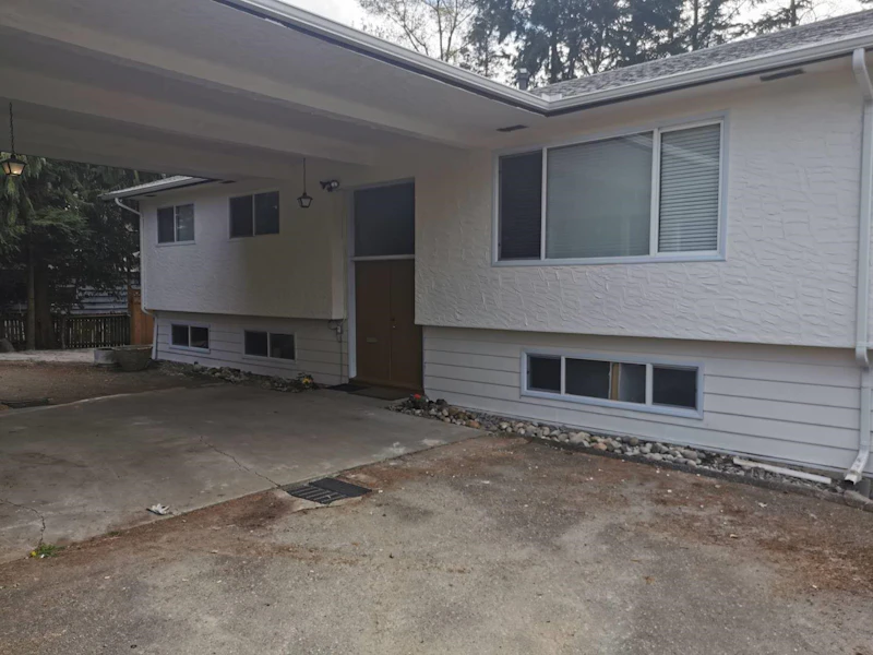7044 Fielding Court, Burnaby BC V5A 1Y5
