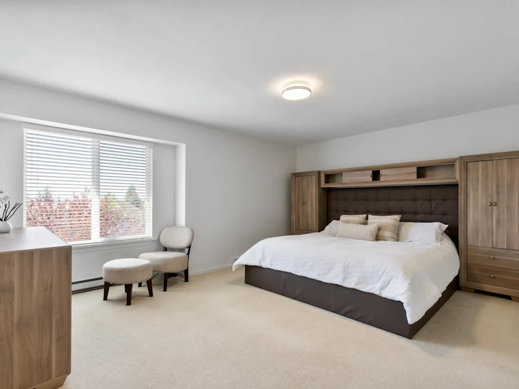 18265 66 Avenue, Surrey, BC, V3S 9A1 - 18