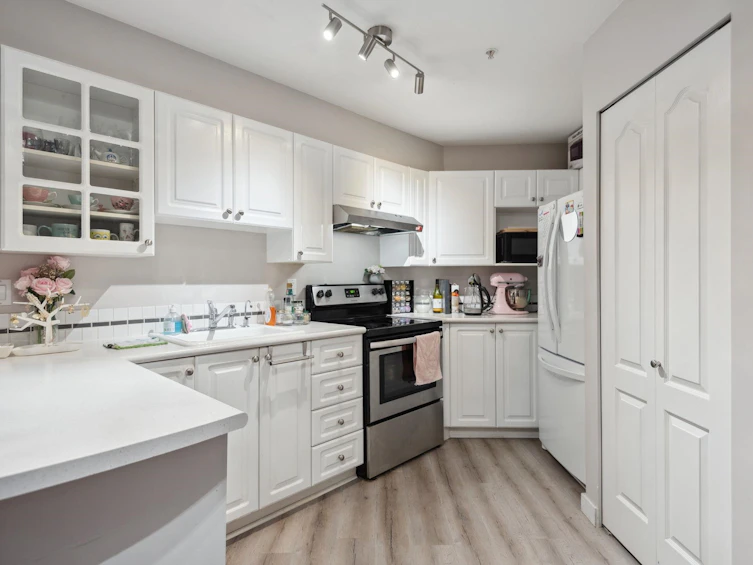 231-8880 Jones Road, Richmond, BC, V6Y 3Z1 - 9