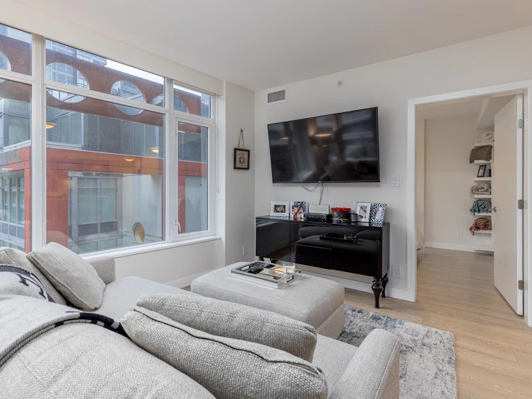 602-111 E 1st Avenue, Vancouver, BC, V6A 0E9 - 13