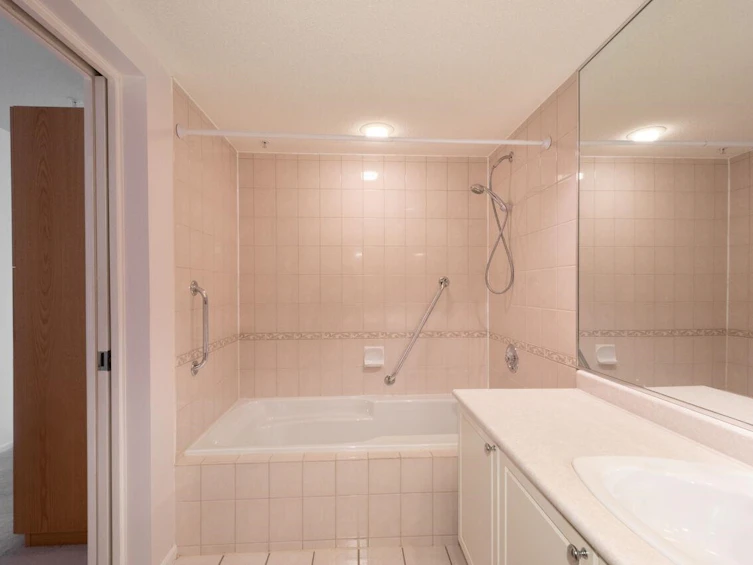 305-3670 Banff Court, North Vancouver, BC, V7H 2Y7 - 22