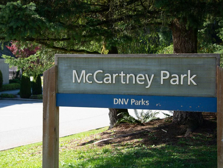 305-3670 Banff Court, North Vancouver, BC, V7H 2Y7 - 30