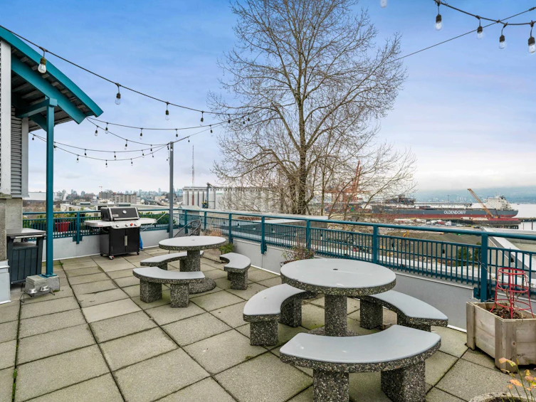 208-2001 Wall Street, Vancouver, BC, V5L 5E4 - 31