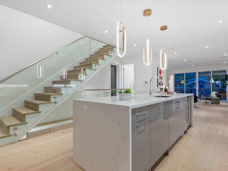 416 E 16th Street, North Vancouver, BC, V7L 2T5 - 12