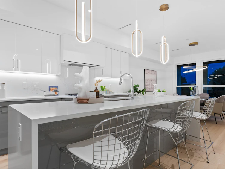 416 E 16th Street, North Vancouver, BC, V7L 2T5 - 9