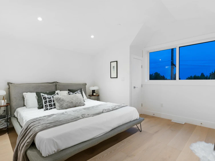 416 E 16th Street, North Vancouver, BC, V7L 2T5 - 14