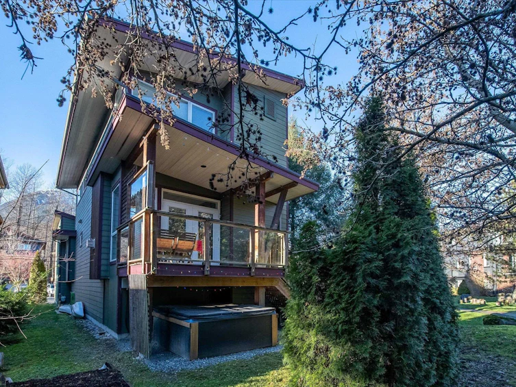 15-40137 Government Road, Squamish, BC, V8B 0N7 - 12