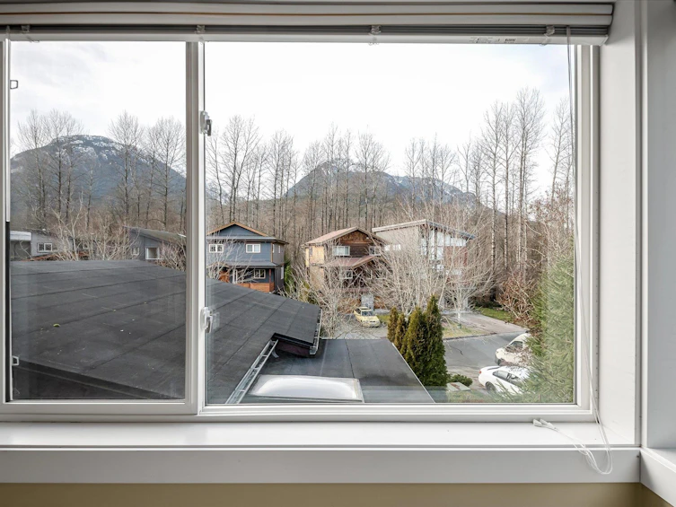 15-40137 Government Road, Squamish, BC, V8B 0N7 - 28