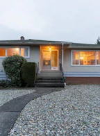 7382 Maple Street