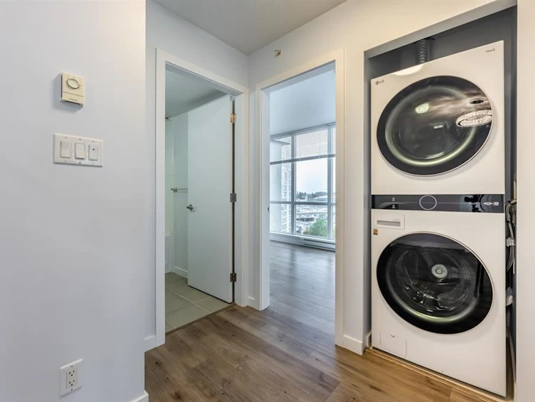 1402-9981 Whalley Boulevard, Surrey, BC, V3T 0G6 - 15