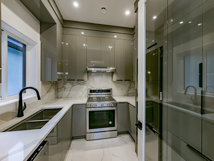 1272 160 Street, Surrey, BC, V4A 7T7 - 15