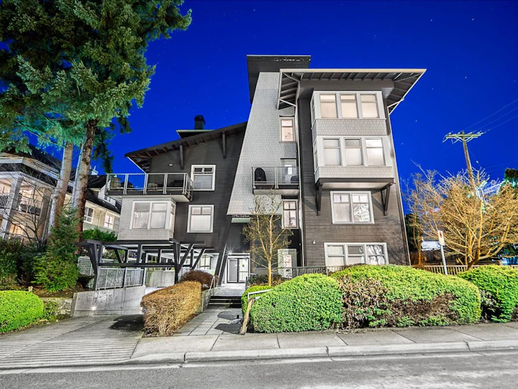 302-118 W 22nd Street, North Vancouver, BC, V7M 1Z9 - 19