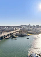 2307 1033 Marinaside Crescent