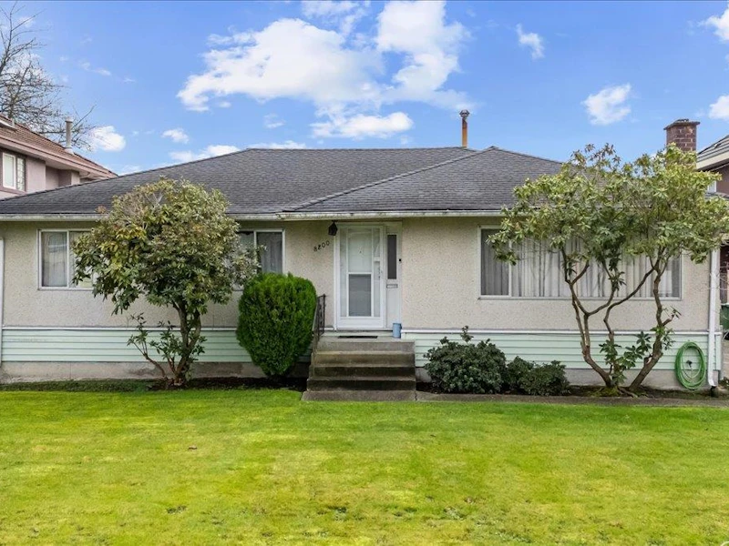8200 Mowbray Road, Richmond BC V7A 2B7