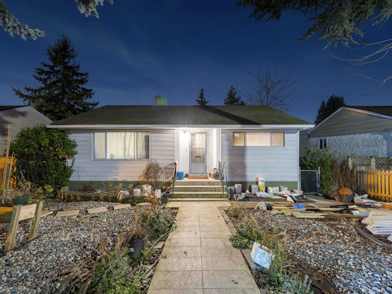 120 Glover Avenue, New Westminster BC V3L 2A6