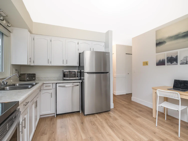 1332 129b Street, Surrey, BC, V4A 3Z3 - 21