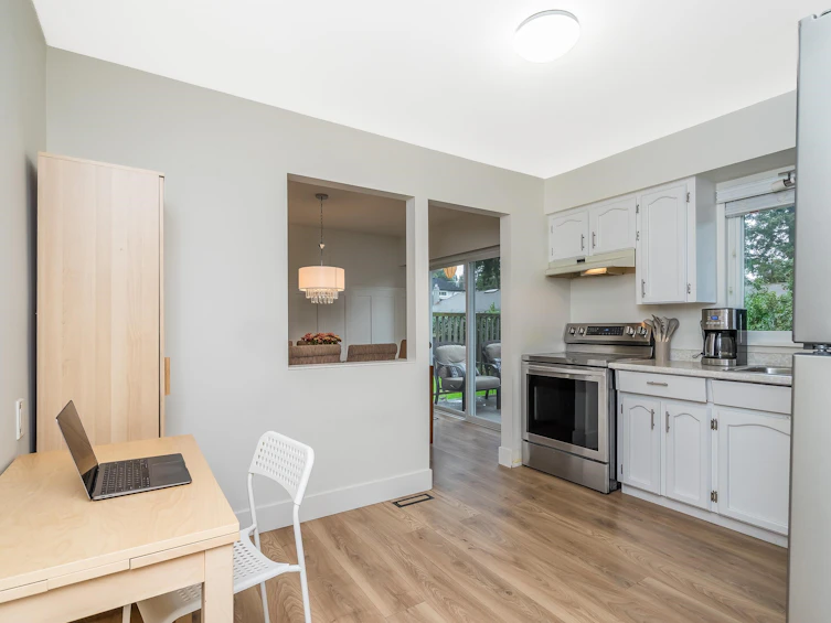 1332 129b Street, Surrey, BC, V4A 3Z3 - 22