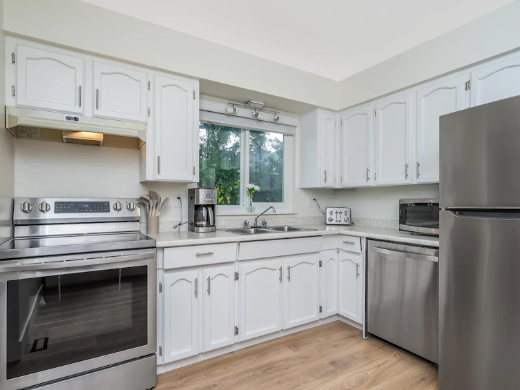 1332 129b Street, Surrey, BC, V4A 3Z3 - 23