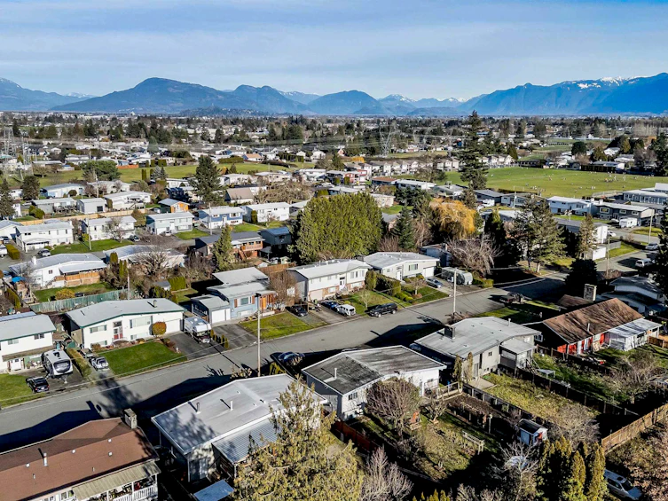 45180 Oliver Crescent, Chilliwack, BC, V2R 2J6 - 40