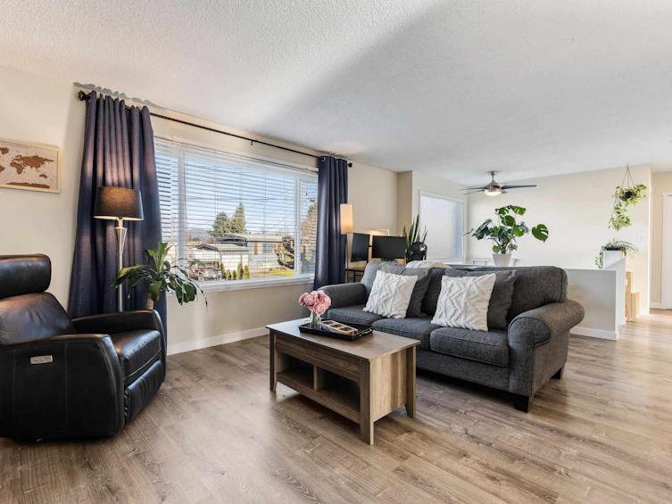 45180 Oliver Crescent, Chilliwack, BC, V2R 2J6 - 12