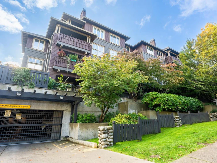 205-38 Seventh Avenue, New Westminster, BC, V3L 5W2 - 2