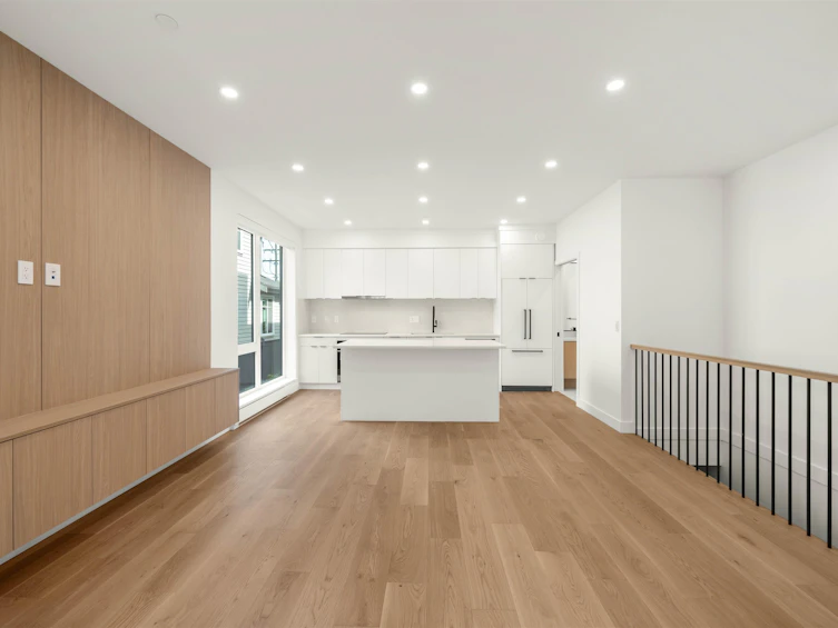 1904 E 8th Avenue, Vancouver, BC, V5N 1T8 - 8
