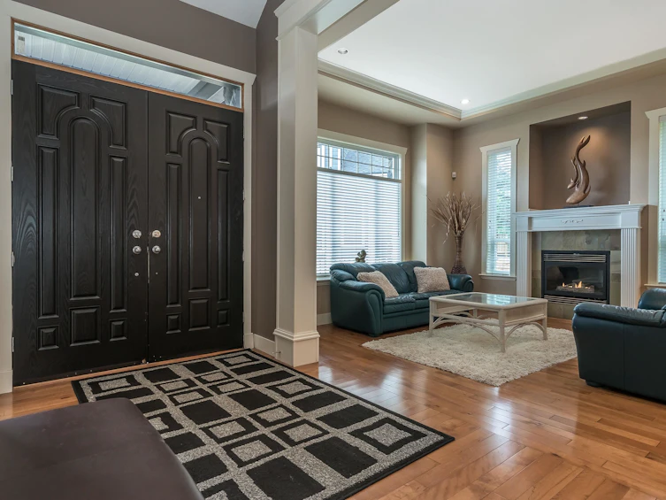 8733 163a Street, Surrey, BC, V4N 1C3 - 9