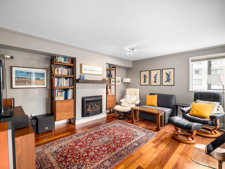 8-1019 Gilford Street, Vancouver, BC, V6G 2P1 - 2