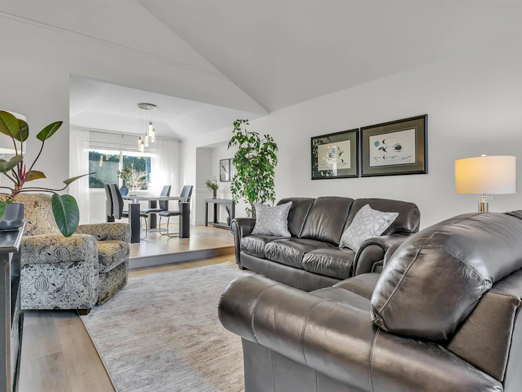 3657 Cobblestone Drive, Abbotsford, BC, V2S 7J8 - 4