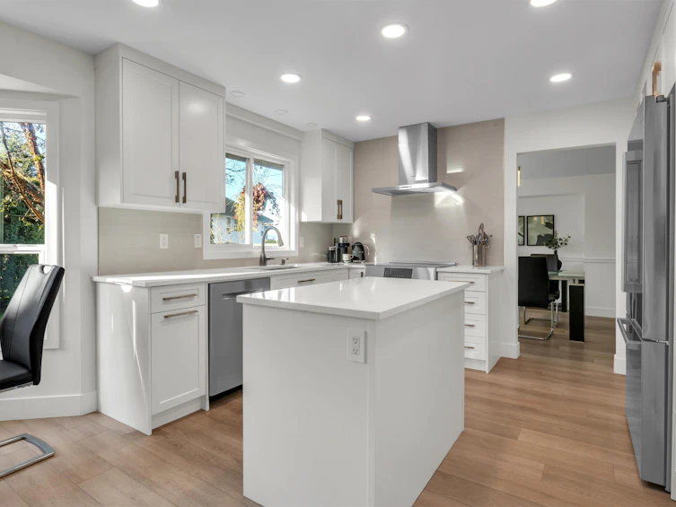 3657 Cobblestone Drive, Abbotsford, BC, V2S 7J8 - 9