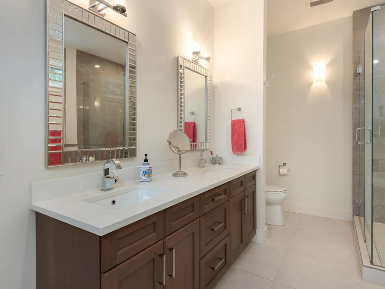 917 Elrond's Court, Bowen Island, BC, V0N 1G1 - 25
