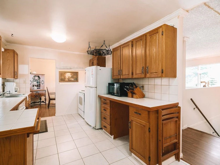 3178 Mariner Way, Coquitlam, BC, V3C 4E7 - 8