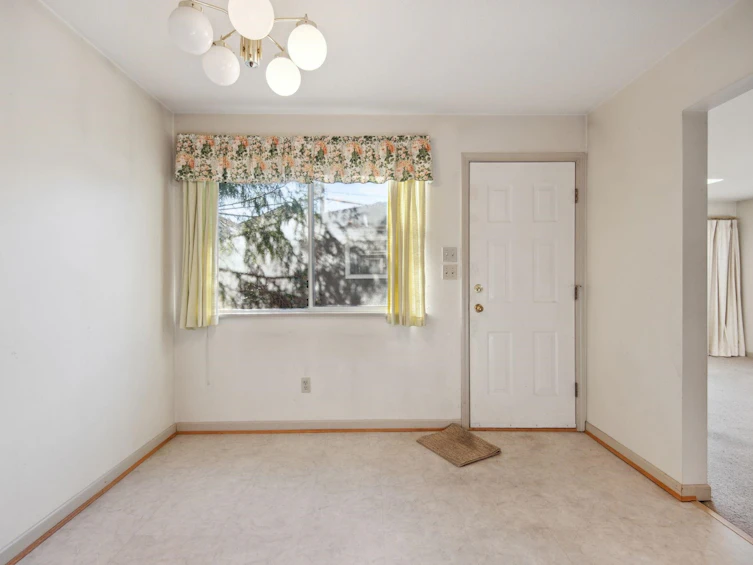 2760 W 20th Avenue, Vancouver, BC, V6L 1H2 - 13