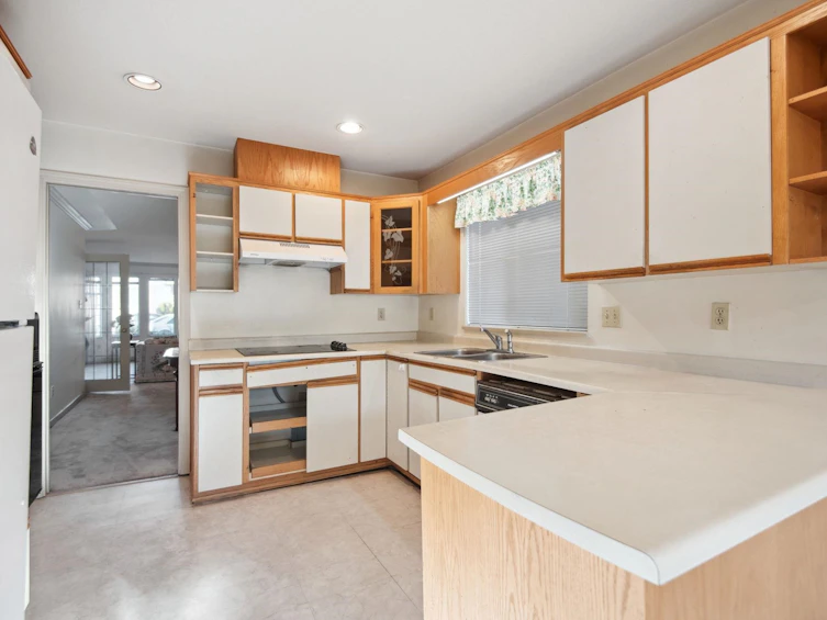 2760 W 20th Avenue, Vancouver, BC, V6L 1H2 - 14