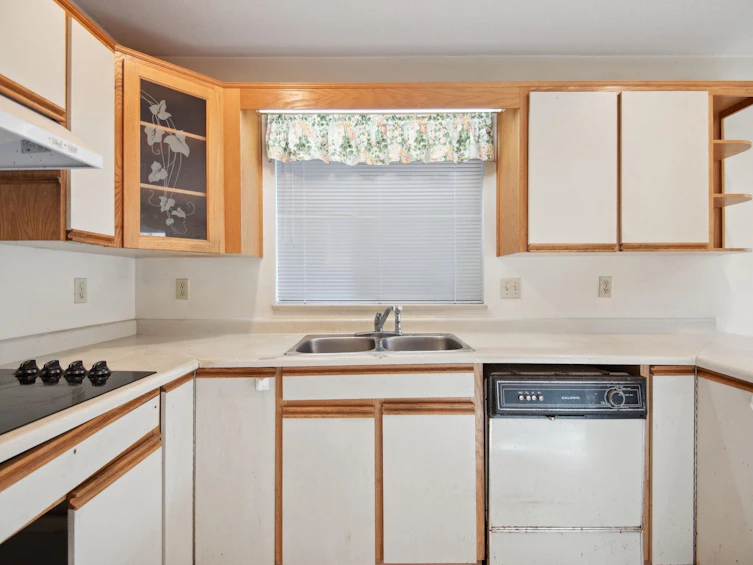 2760 W 20th Avenue, Vancouver, BC, V6L 1H2 - 16