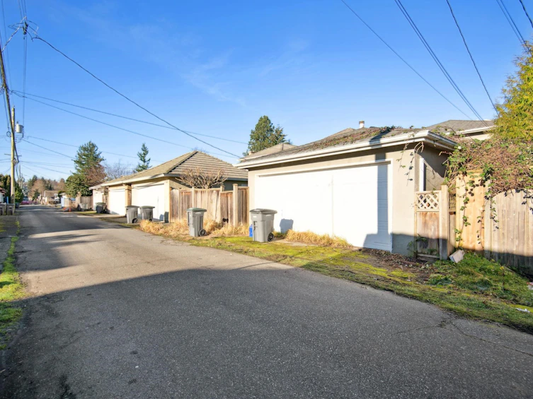 2760 W 20th Avenue, Vancouver, BC, V6L 1H2 - 38