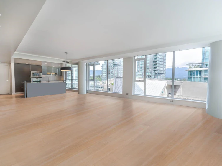 702-1499 W Pender Street, Vancouver, BC, V6G 0A7 - 2