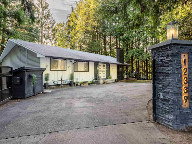 12339 240 Street, Maple Ridge, BC, V4R 1M9