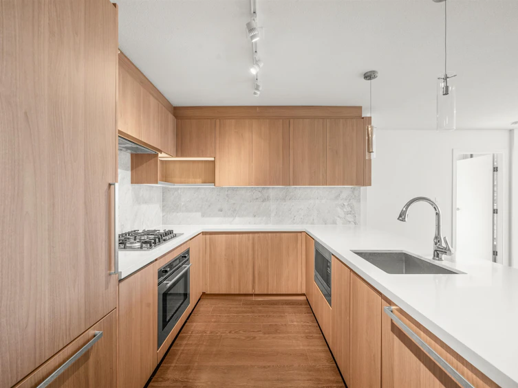 3306-13696 100 Avenue, Surrey, BC, V3T 0L5 - 6