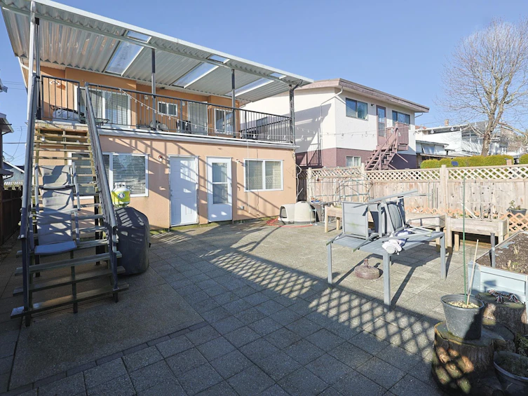 4888 Manor Street, Vancouver, BC, V5R 3Y2 - 25
