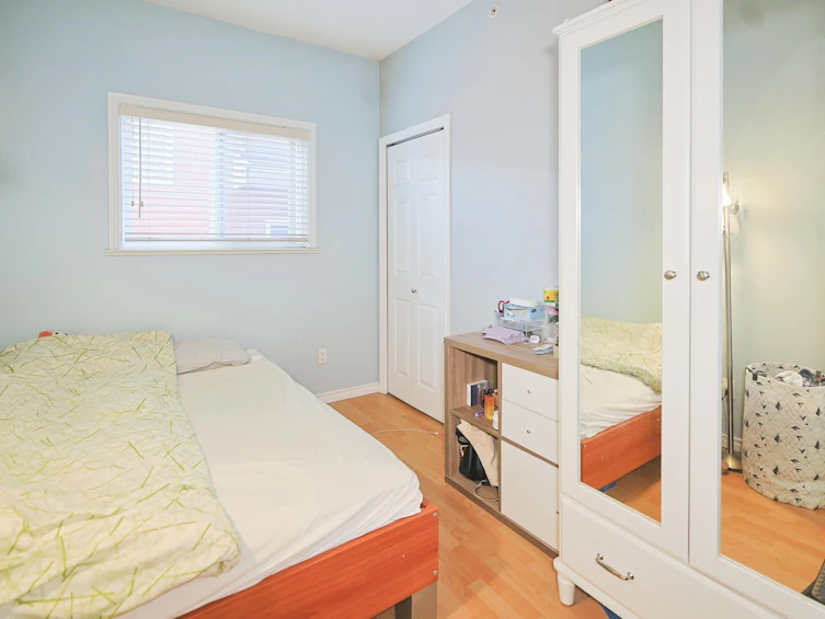 4888 Manor Street, Vancouver, BC, V5R 3Y2 - 14