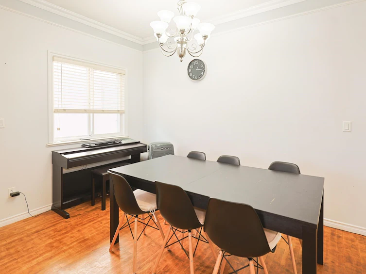 4888 Manor Street, Vancouver, BC, V5R 3Y2 - 15